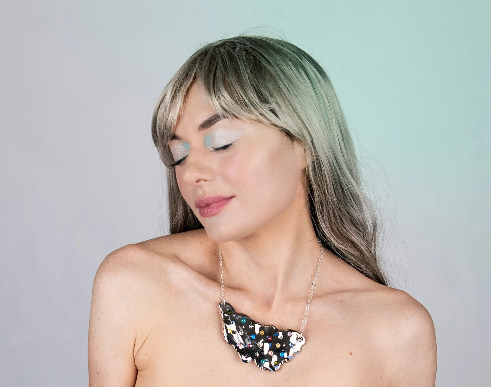 Silver splash necklace