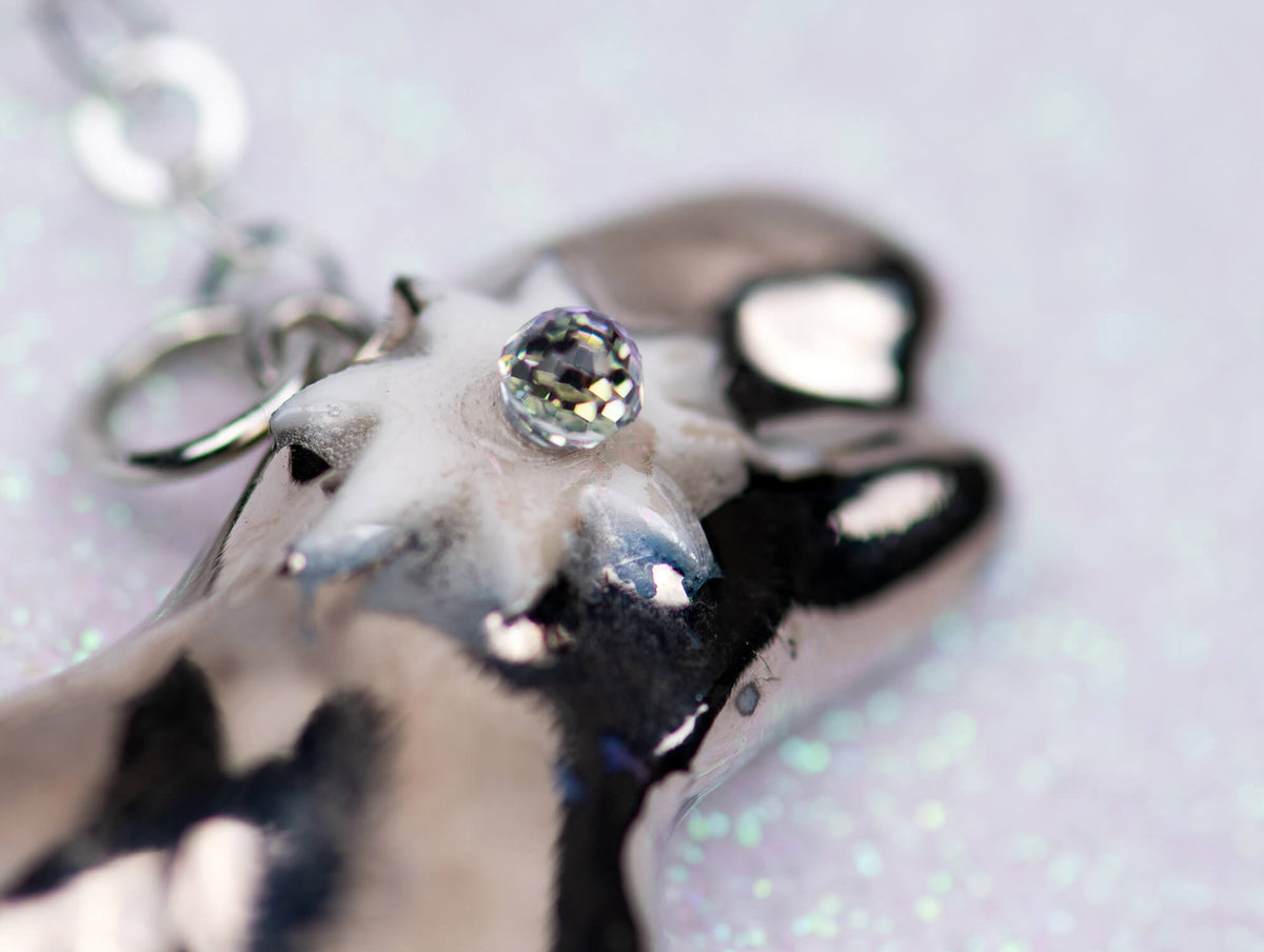 Elegant silver serpent necklace