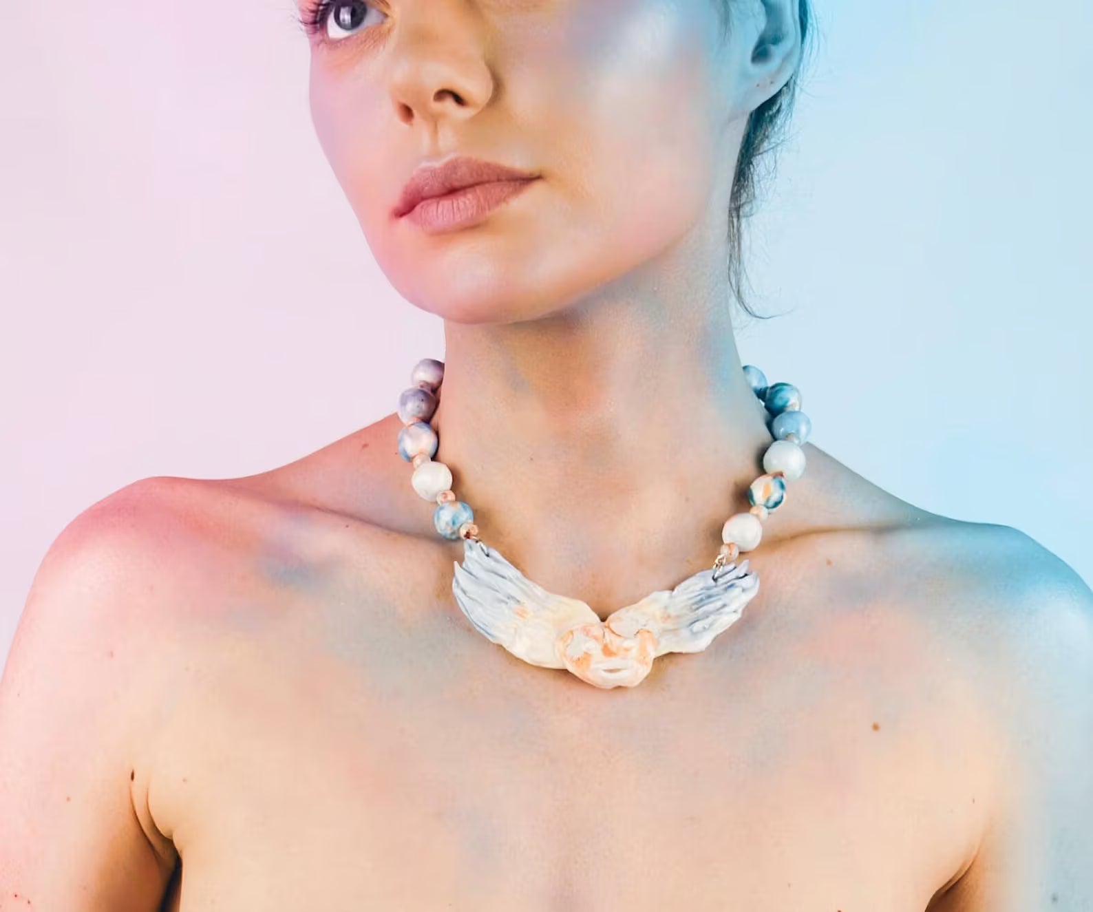 Flying angel chocker