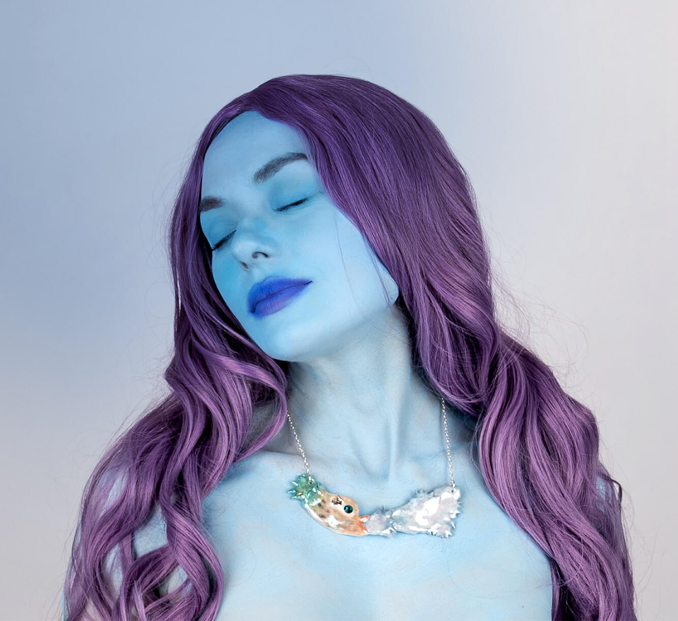 Fun mermaid with water splash necklace