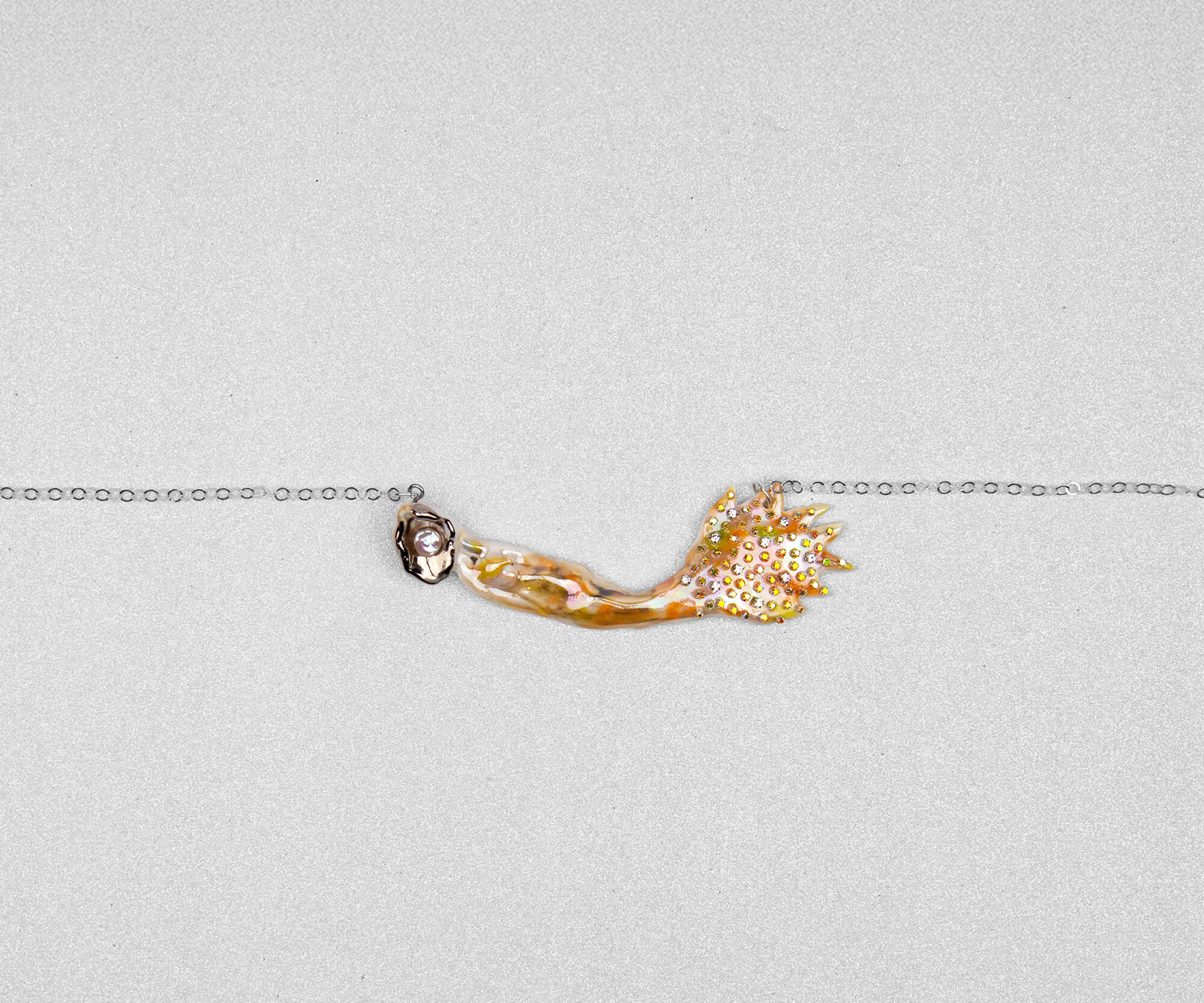 Mermaid carrying pearl necklace