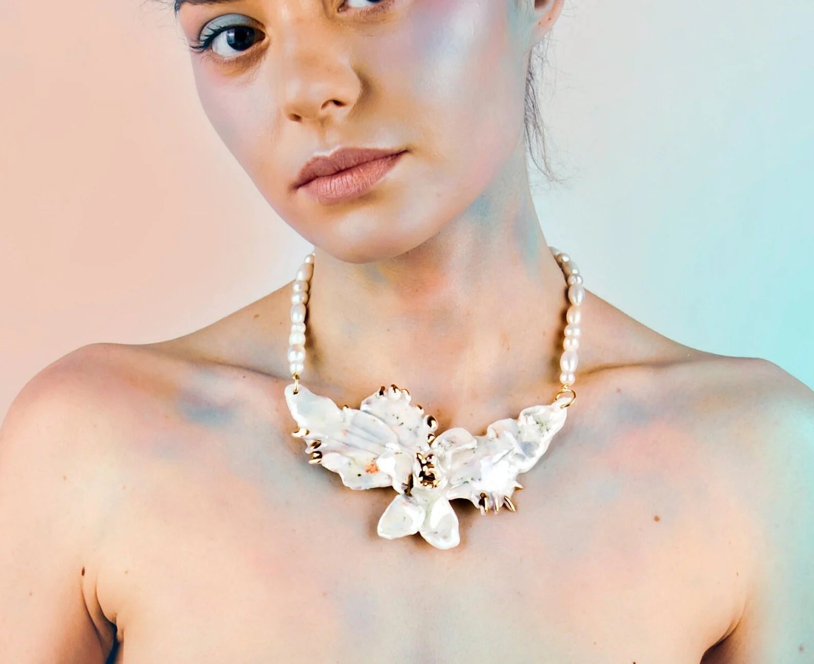 Lotus pearl necklace