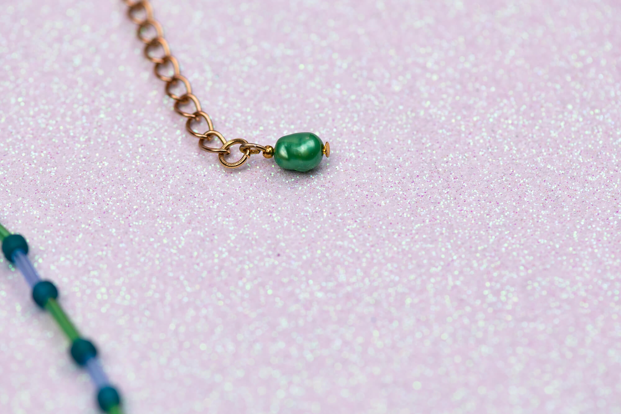 Pea green necklace