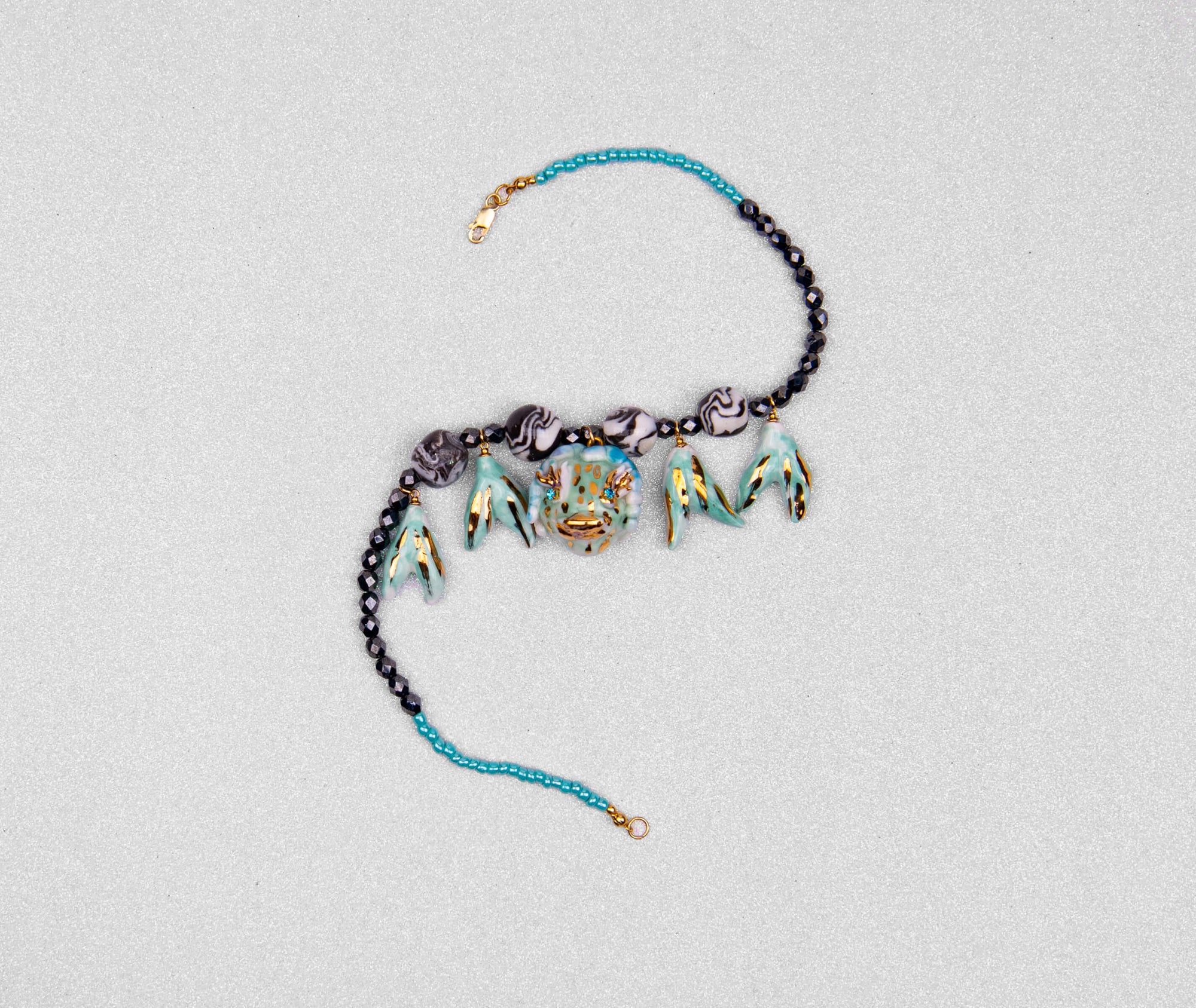 Fairytale necklace with fins