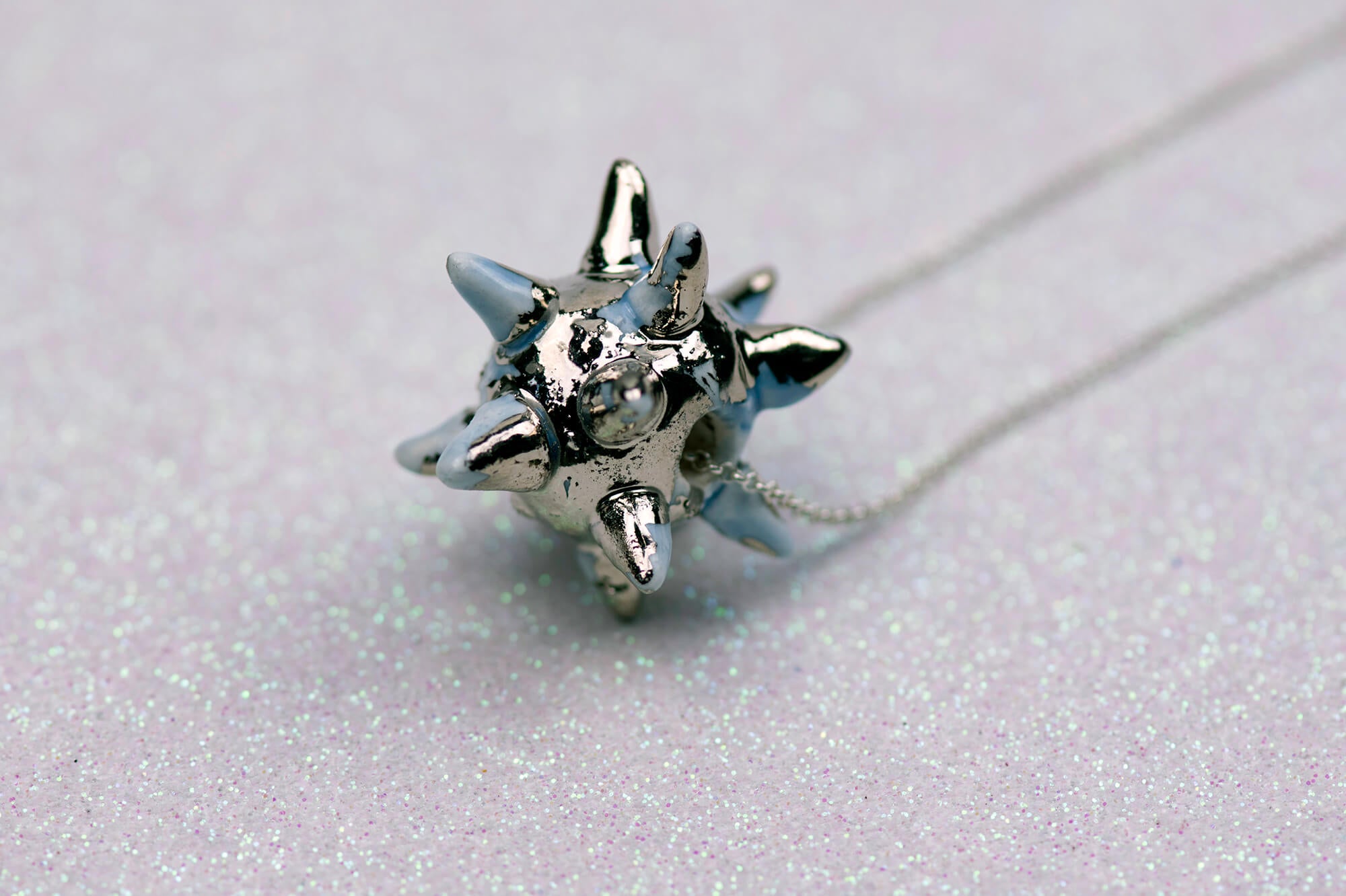 Blue and silver spicy star neckalce