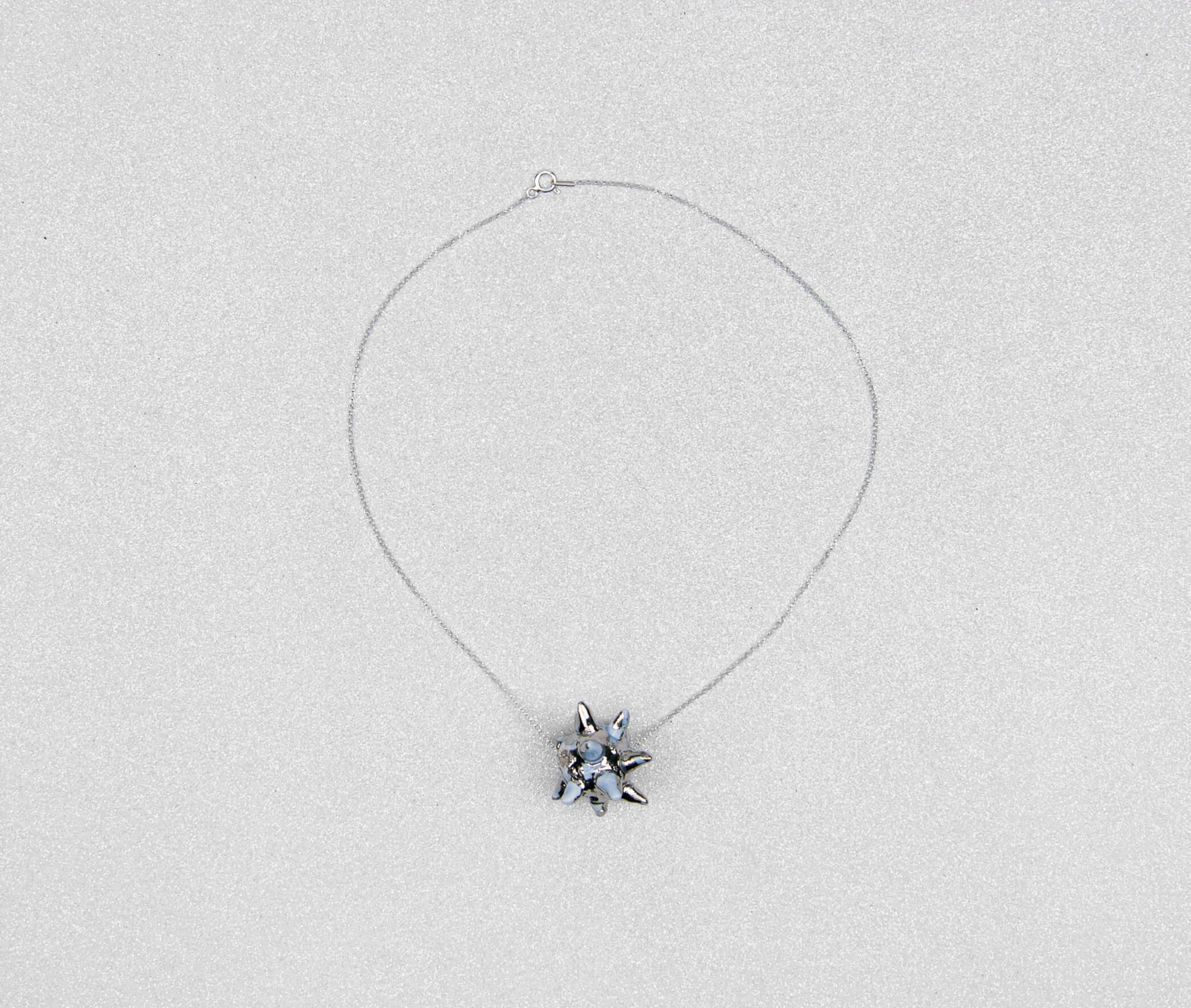 Blue and silver spicy star neckalce