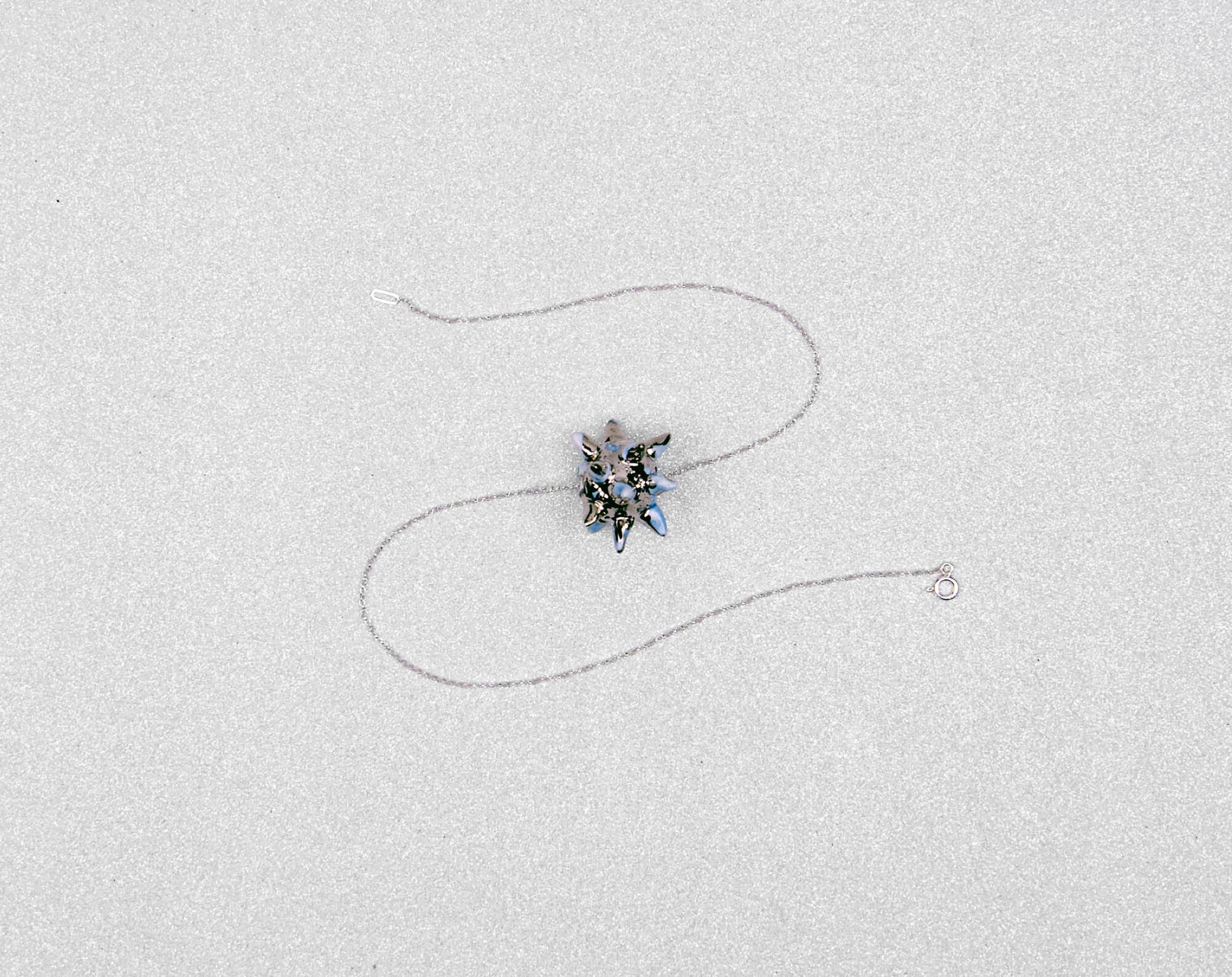 Blue and silver spicy star neckalce